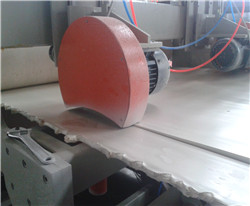 Side cutting saw 