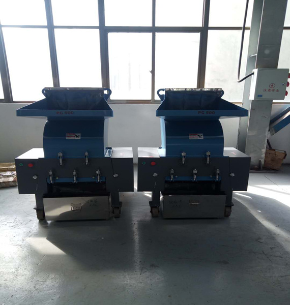 PVC foam board crusher 