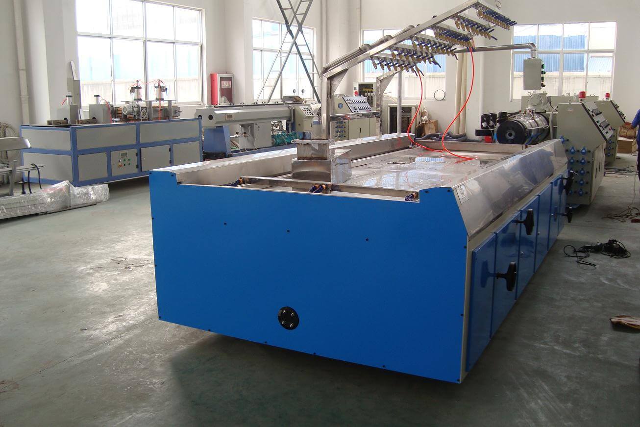 vacuum table for WPC door board