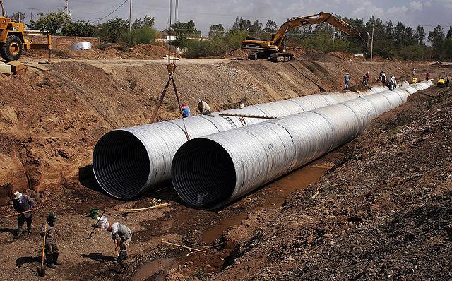 large diameter pipes installation