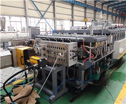 PP hollow sheet making machine