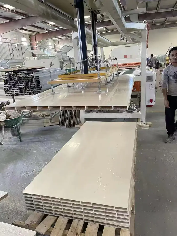Stacking lifter
