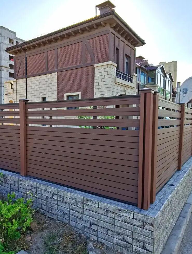 Wood-PE fence